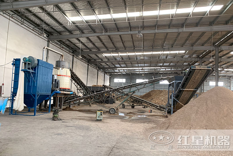 一臺復合式制砂機現場實拍 一臺復合式制砂機現場實拍