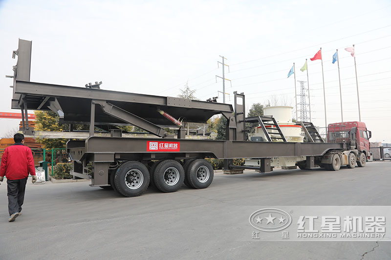 移動(dòng)沖擊式制砂機(jī)發(fā)貨 移動(dòng)沖擊式制砂機(jī)發(fā)貨