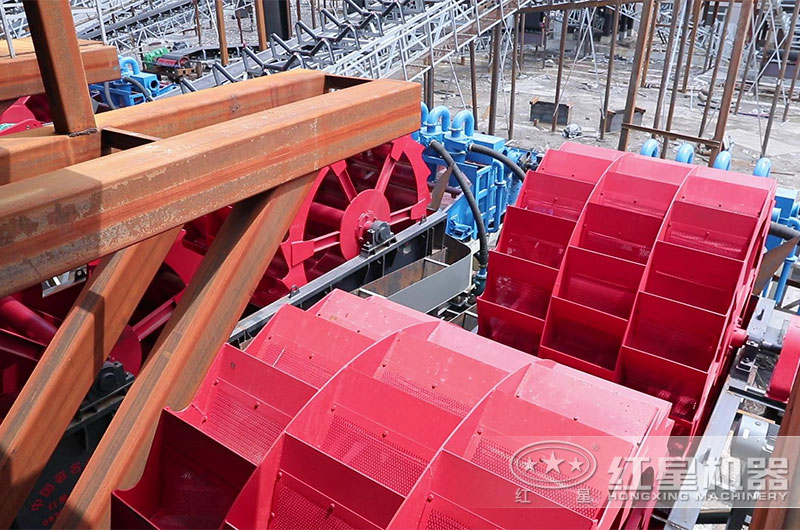 浙江舟山大型制砂洗沙生產線現(xiàn)場 浙江舟山大型制砂洗沙生產線現(xiàn)場