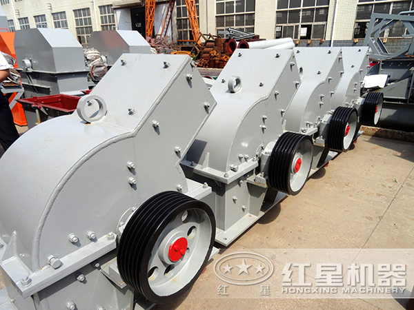 錘式鵝卵石粉碎機