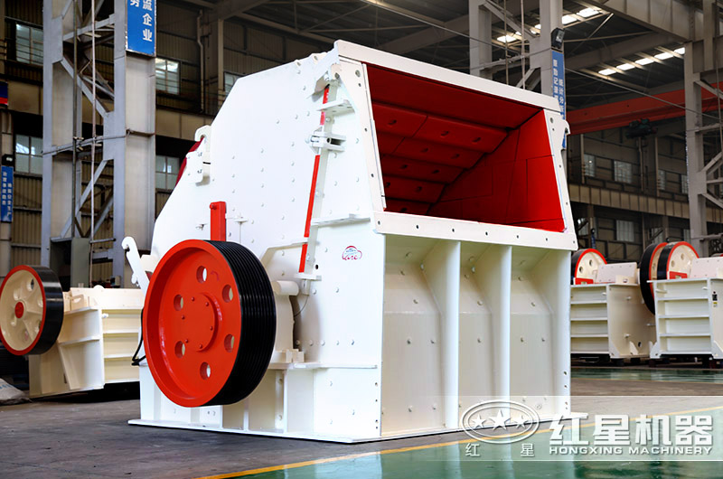 反擊破采用沖擊式破碎，粒型美觀